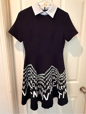 🖤🤍Valentino Resort 2019 Wavy Logo Collared Mini Dress - Black/White - Size S🤍🖤👠👠